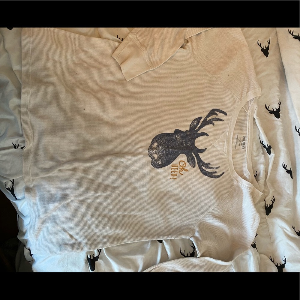 Old Navy thermal shirt